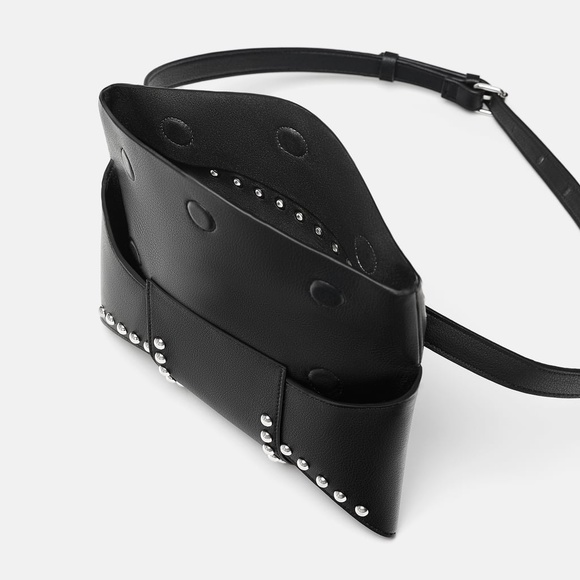 [LAST]NWT Zara Black Studded Belt Bag Fanny Pack - Picture 4 of 5
